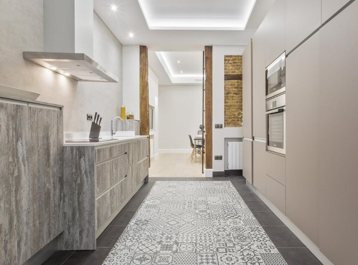 Charming City Center Apartment For 4 Perfect Location, Espoz Y Mina III Madrid Exterior foto